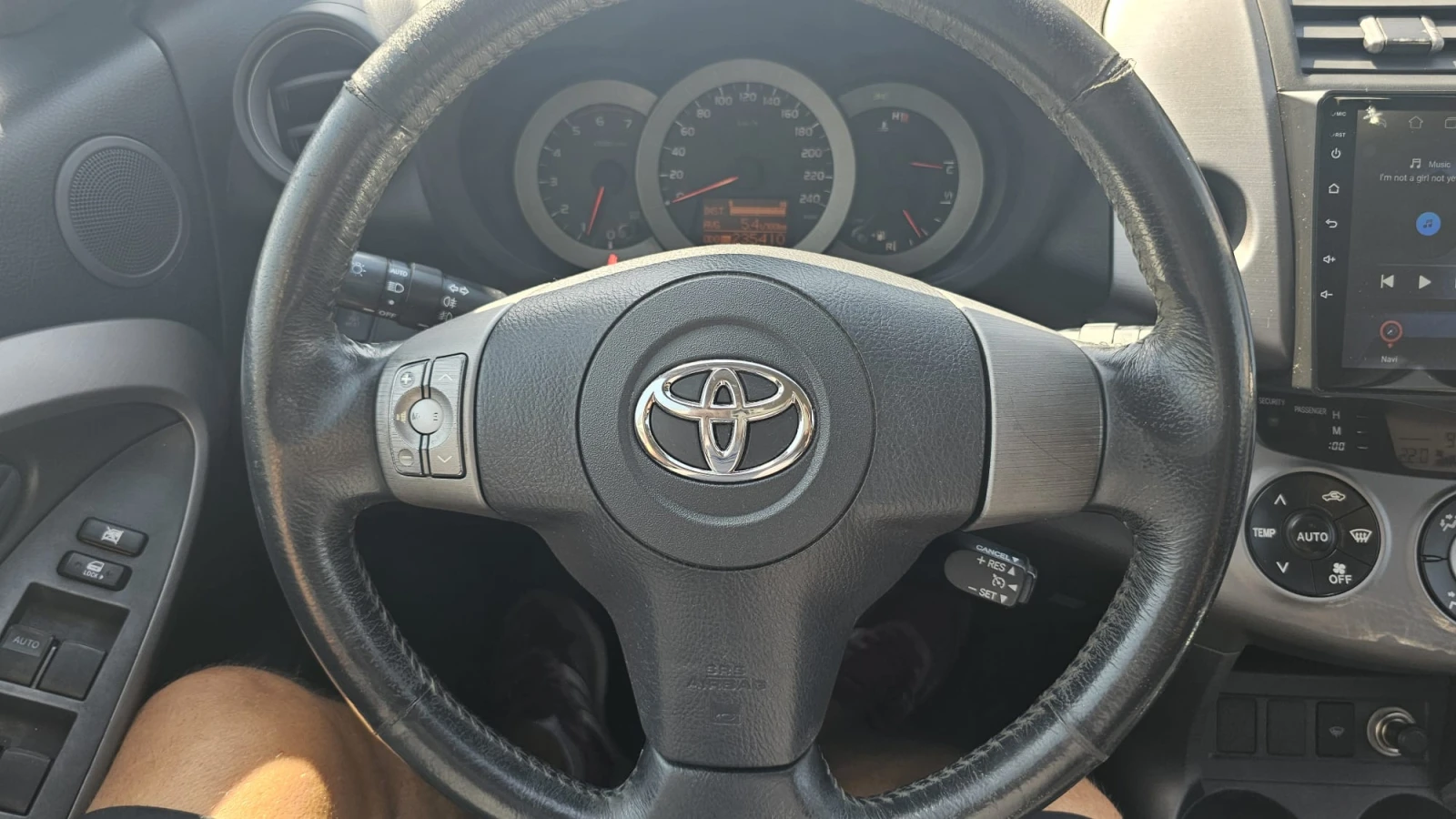 Toyota Rav4 D-4D 4х4 6SP-НАВИГАЦИЯ-КАМЕРА-ЛИЗИНГ - изображение 10