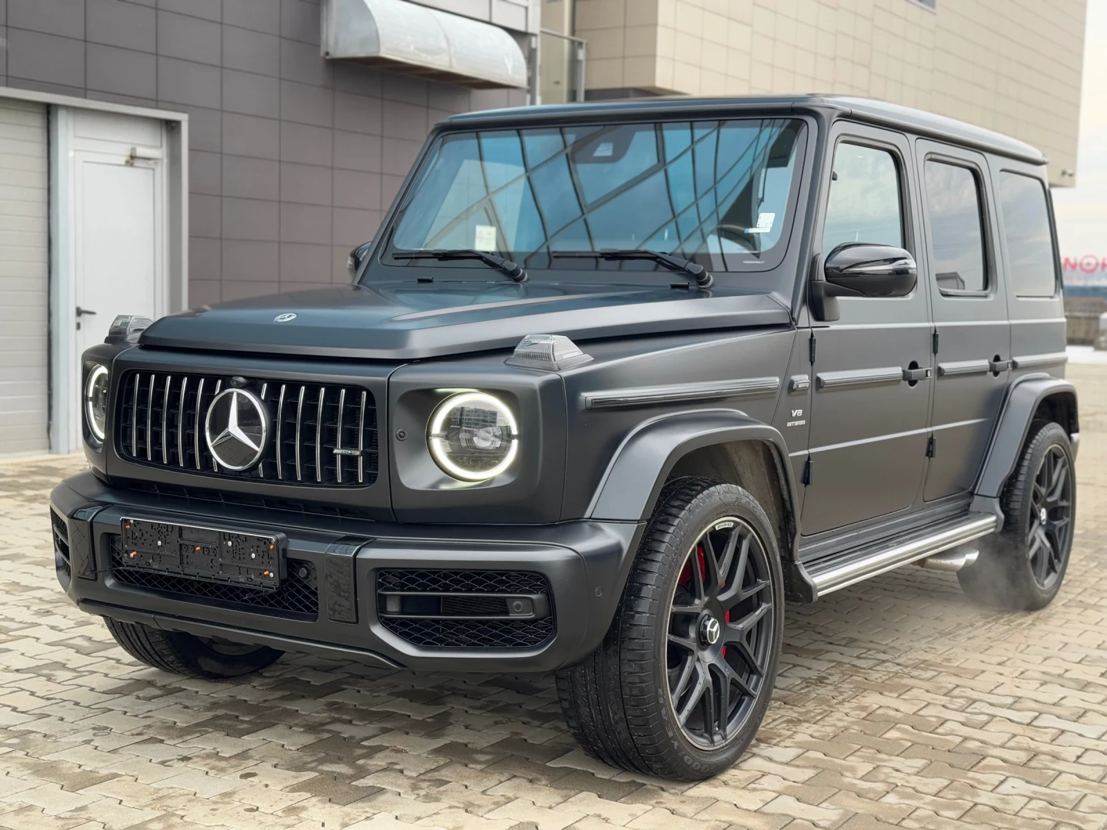 Mercedes-Benz G 63 AMG Exclusive MAGNO 3D-Burmester 360 Soft-close 3xTV | Mobile.bg — изображение 1