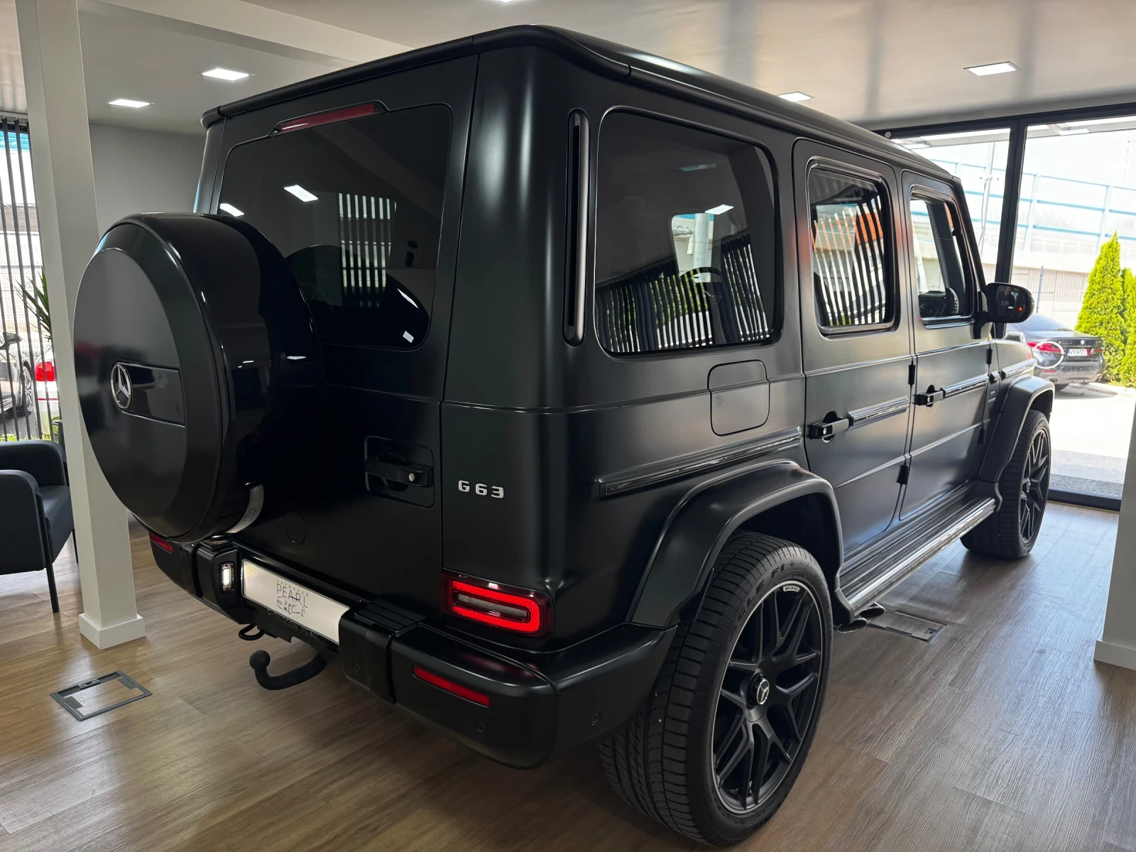 Mercedes-Benz G 63 AMG Exclusive MAGNO 3D-Burmester 360 Soft-close 3xTV - изображение 5