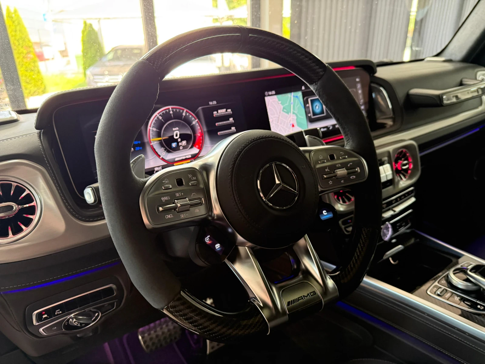 Mercedes-Benz G 63 AMG Exclusive MAGNO 3D-Burmester 360 Soft-close 3xTV - изображение 8