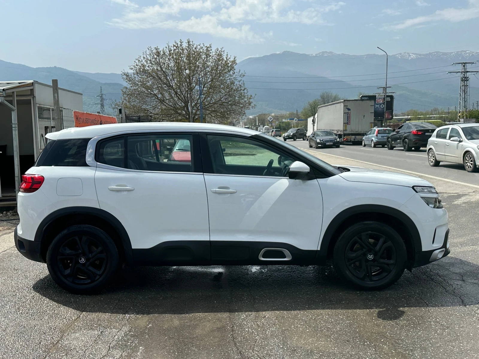 Citroen C5 Aircross 1.5HDI BUSINESS - изображение 8