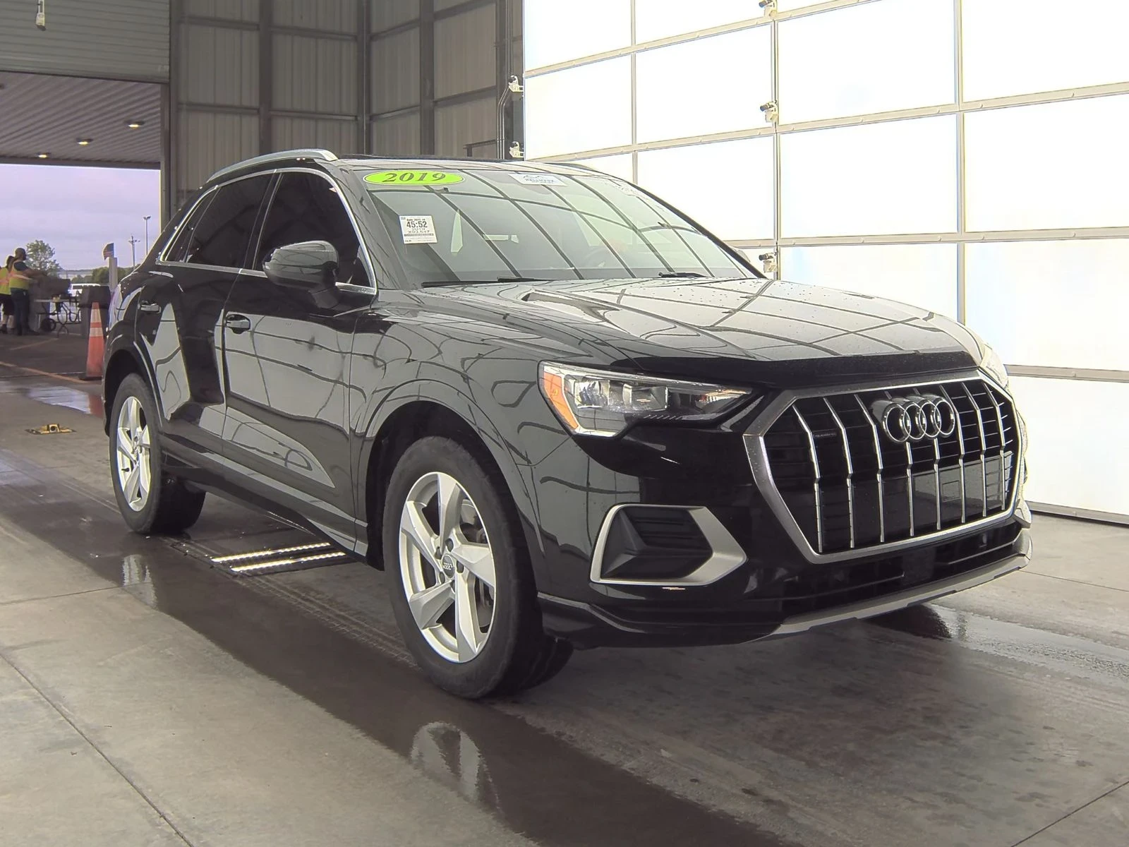 Audi Q3  - изображение 3