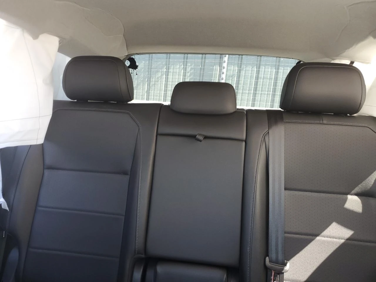 VW Tiguan SE Кожа* Подгрев* 4х4 Крайна цена! - изображение 9