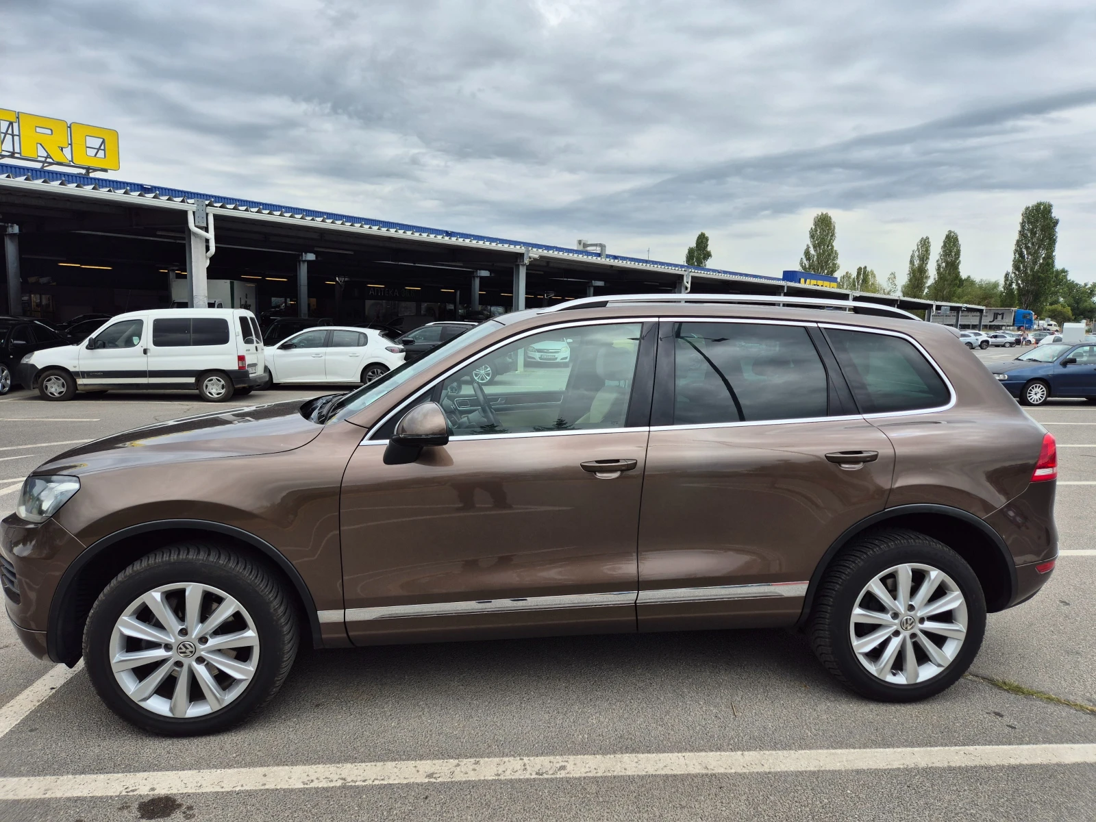 VW Touareg MAX FULL! НОВИ ВЕРИГИ! EXCLUSIVE! 245к.с. - изображение 2