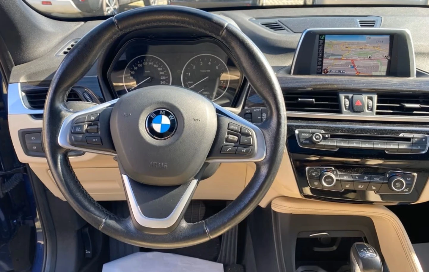 BMW X1 xDrive25D xLine - изображение 4