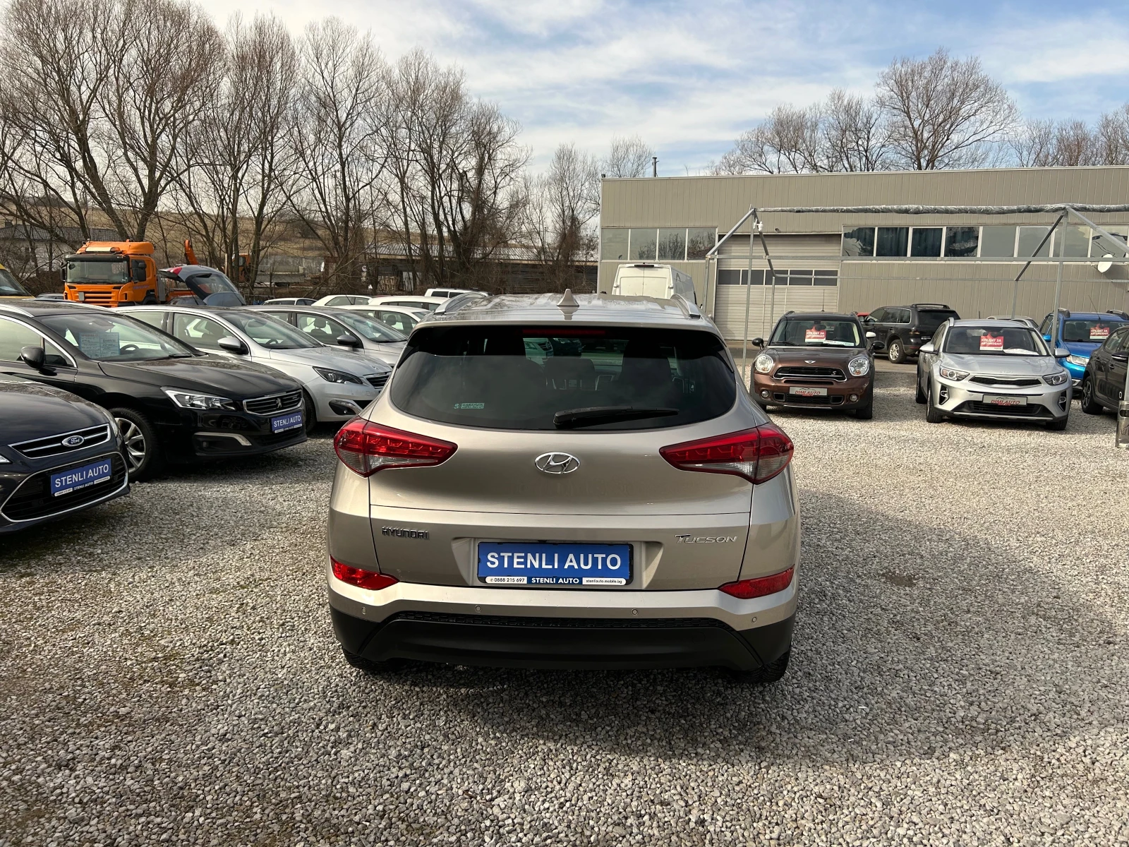 Hyundai Tucson 1.7CRDI EURO6B Xpossibie - изображение 6