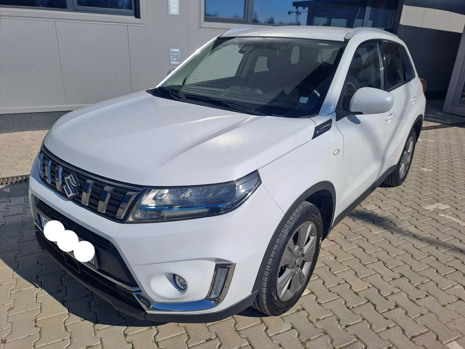 Suzuki Vitara 1.5 GL+ FULL HYBRID 4X4 AUTOMATIC AGS | Auto.bg — изображение 1