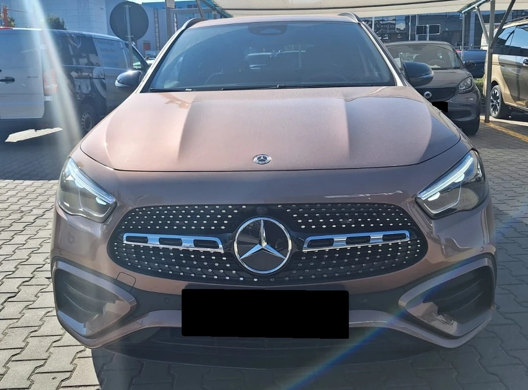 Mercedes-Benz GLA 220 4MATIC AMG-Line OFFROAD - PACKAGE, снимка 2 - Автомобили и джипове - 53999850