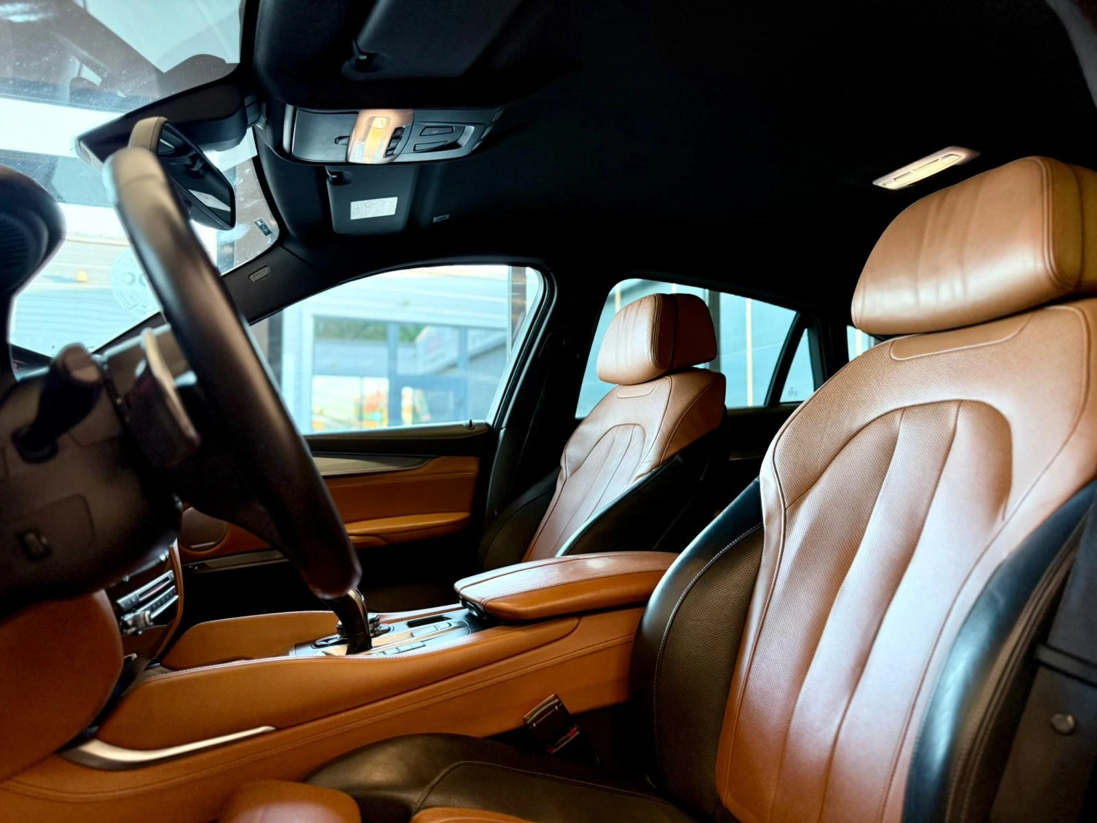 BMW X6 M50d* B&O* Laser* HU* Подгрев* Обдух* Лизинг, снимка 8 - Автомобили и джипове - 54647898