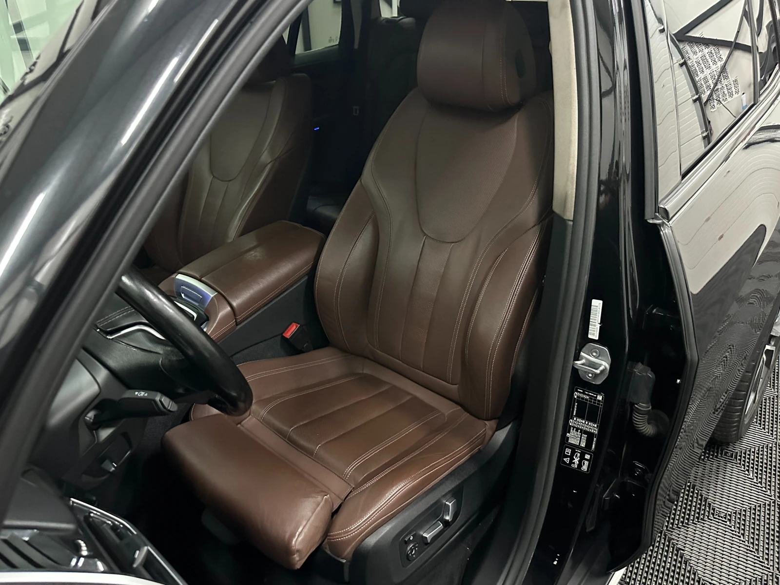 BMW X5 * 30d* 360* ВАКУУМ* PANO* HEAD UP* , снимка 16 - Автомобили и джипове - 55315674