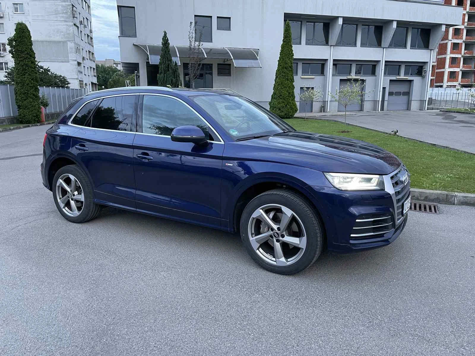 Audi Q5 40 TDI Quattro S-Line | Panorama| Virtual Cockpit , снимка 2 - Автомобили и джипове - 55593955