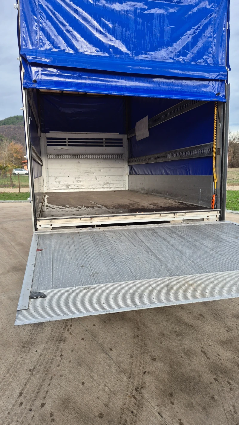 Iveco Daily 35c15* 3.0HPI* КЛИМАТРОНИК* БОРД* ШВЕЙЦАРИЯ* , снимка 9 - Бусове и автобуси - 52552369