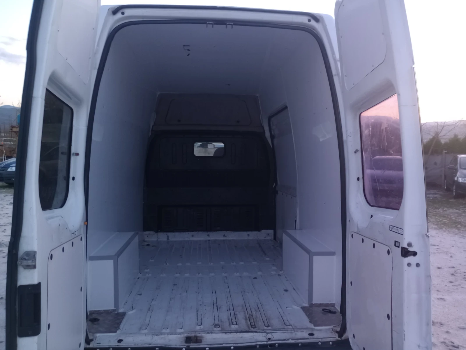 Ford Transit 2.2TDCI - изображение 9