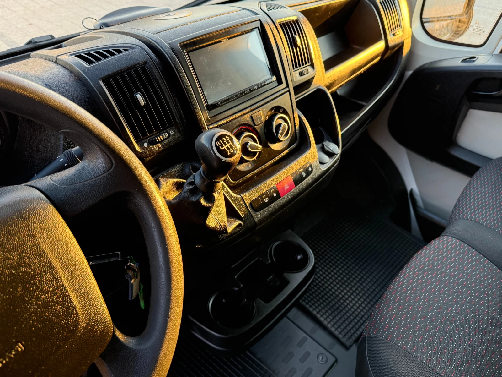 Citroen Jumper Maxi ���������������� 6-������ Euro 6 | Mobile.bg � ����������� 14