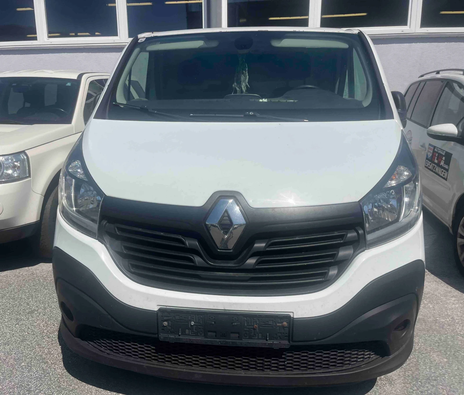 Renault Trafic 1.6d 120кс 6ск. ХЛАДИЛЕН ИЗОТЕРМИЧЕН