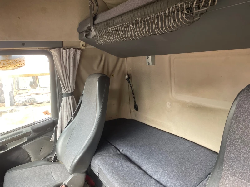 Scania R 420 Влекач, снимка 4 - Камиони - 52498410