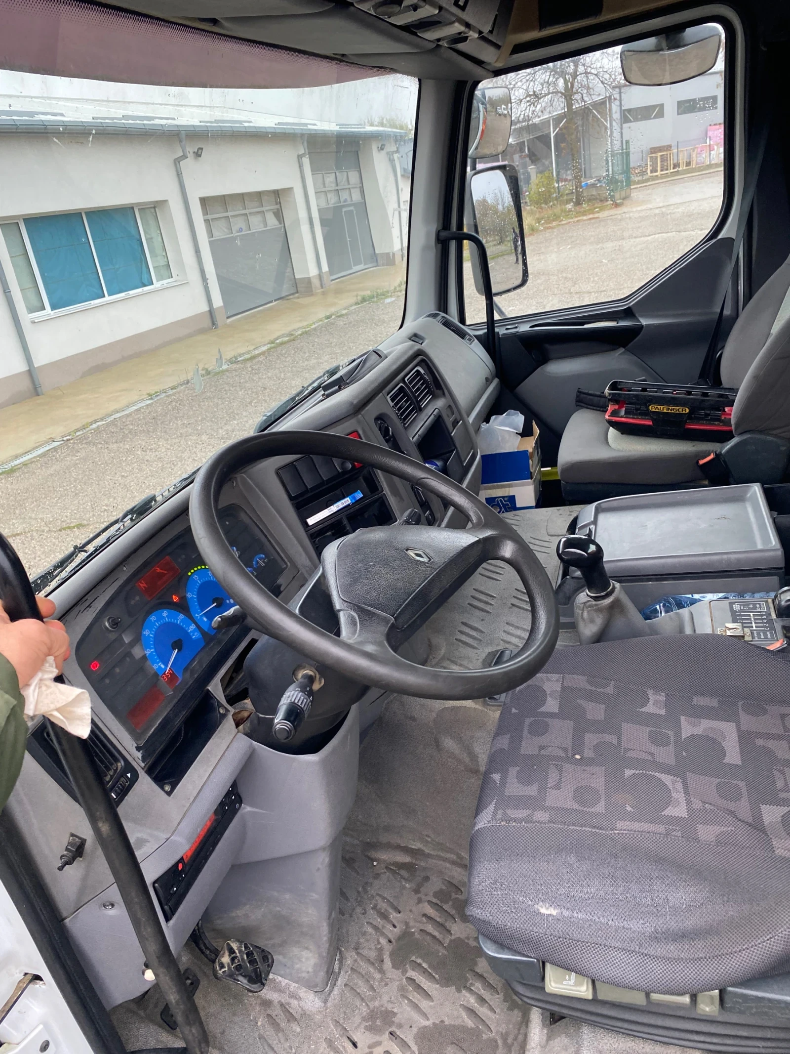 Renault Premium МУЛТИЛИФТ, снимка 15 - Камиони - 54164856