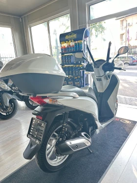 Обява за продажба на Honda Sh 150i ABS/LED 08.2016г. ~3 000 лв. - изображение 6