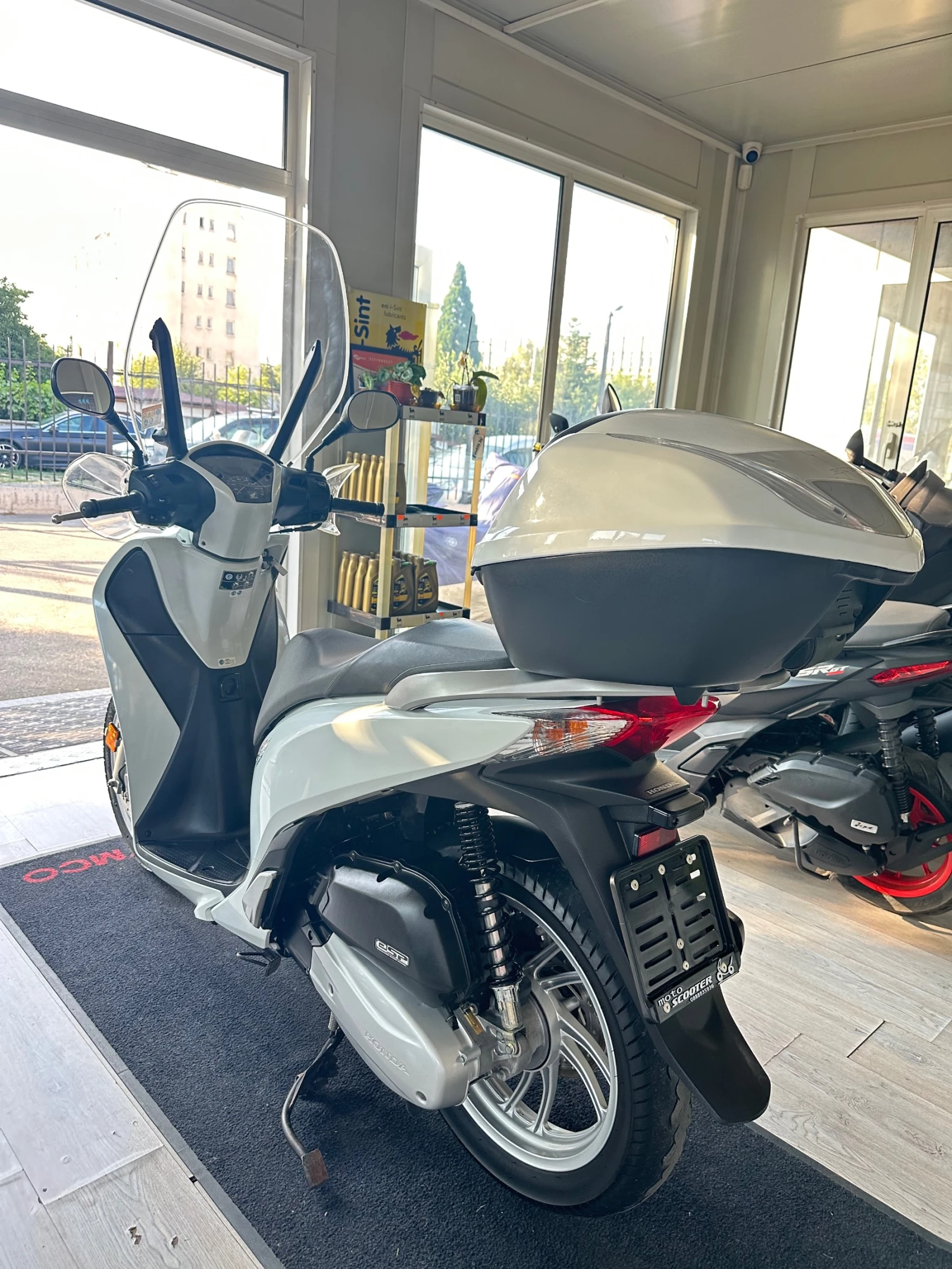 Honda Sh 150i ABS/LED 08.2016г. - изображение 9