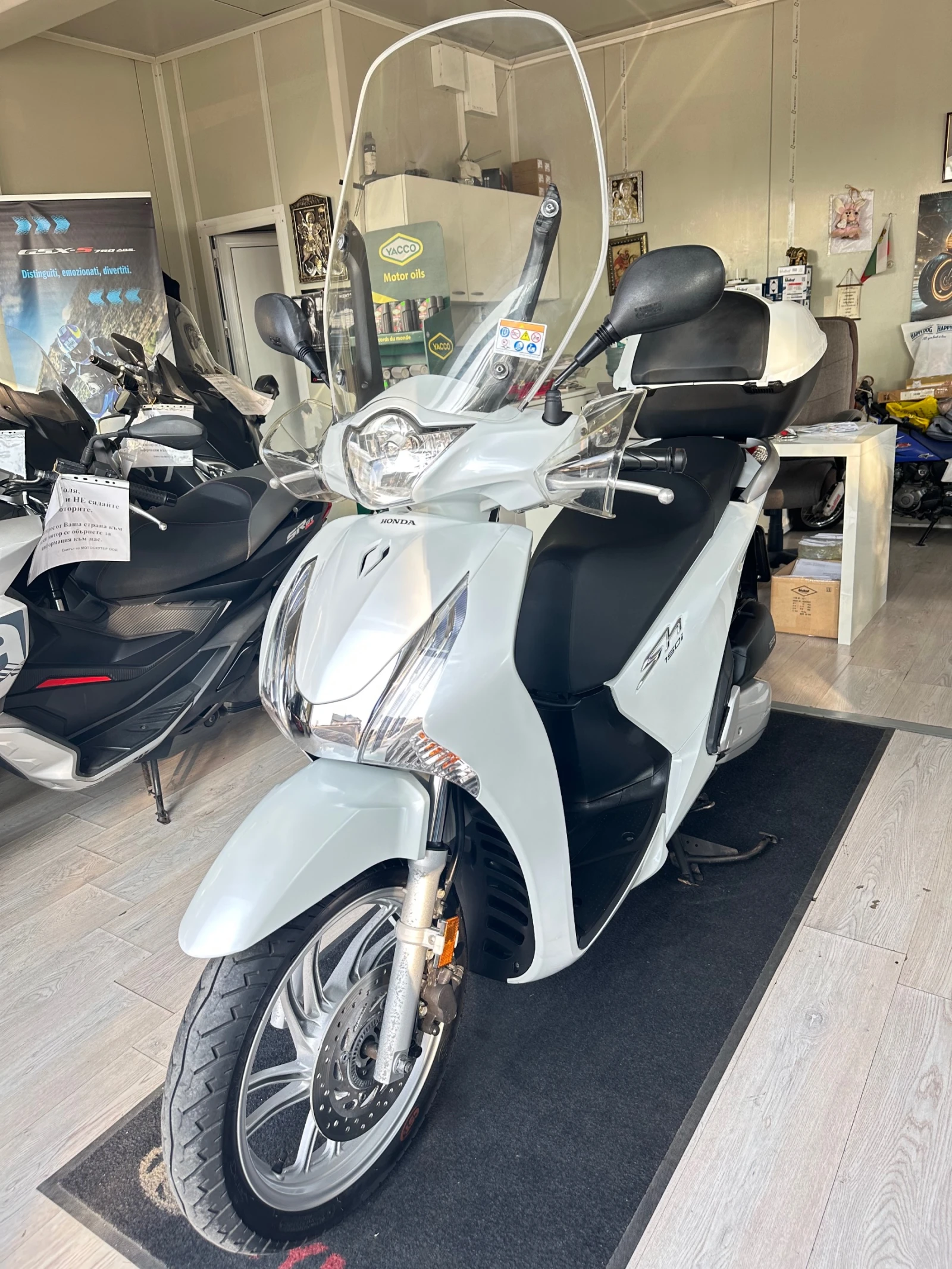 Honda Sh 150i ABS/LED 08.2016г. - изображение 6