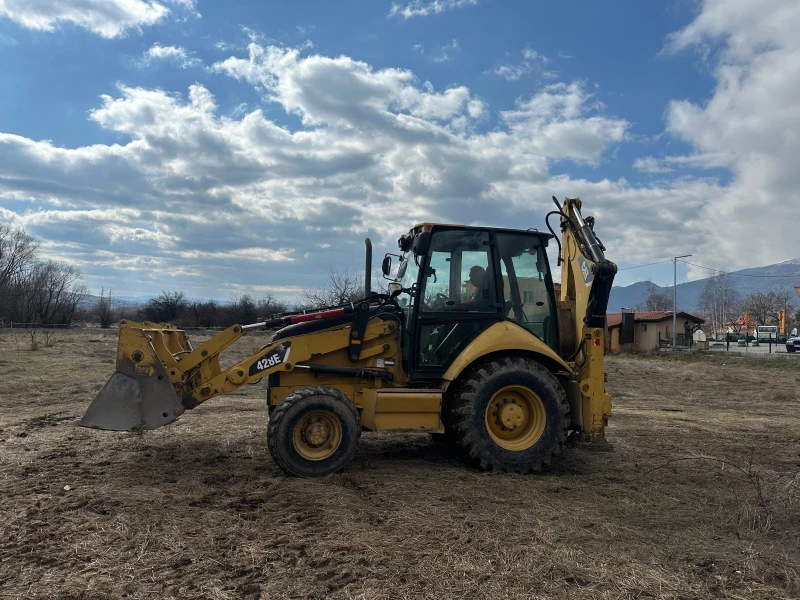 Багер Cat 438E, снимка 3 - Индустриална техника - 52191516