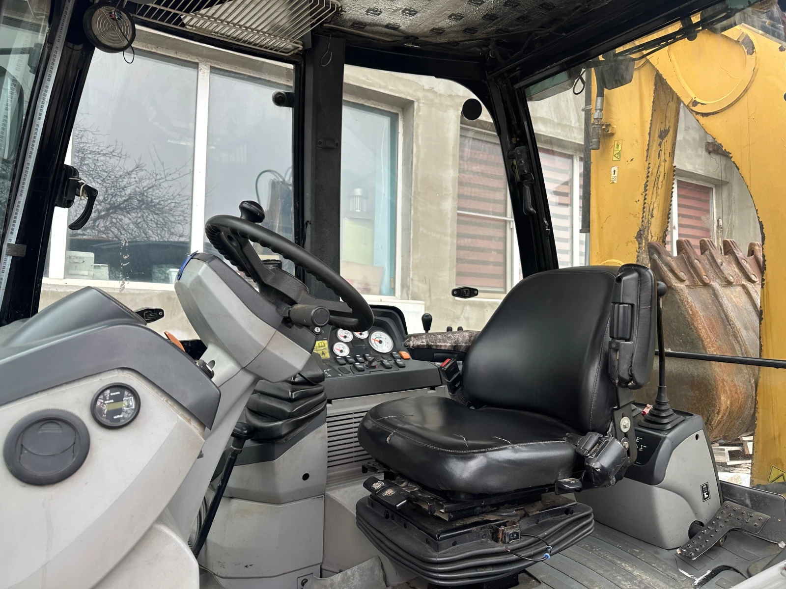 ����� Cat 428� | Mobile.bg � ����������� 9