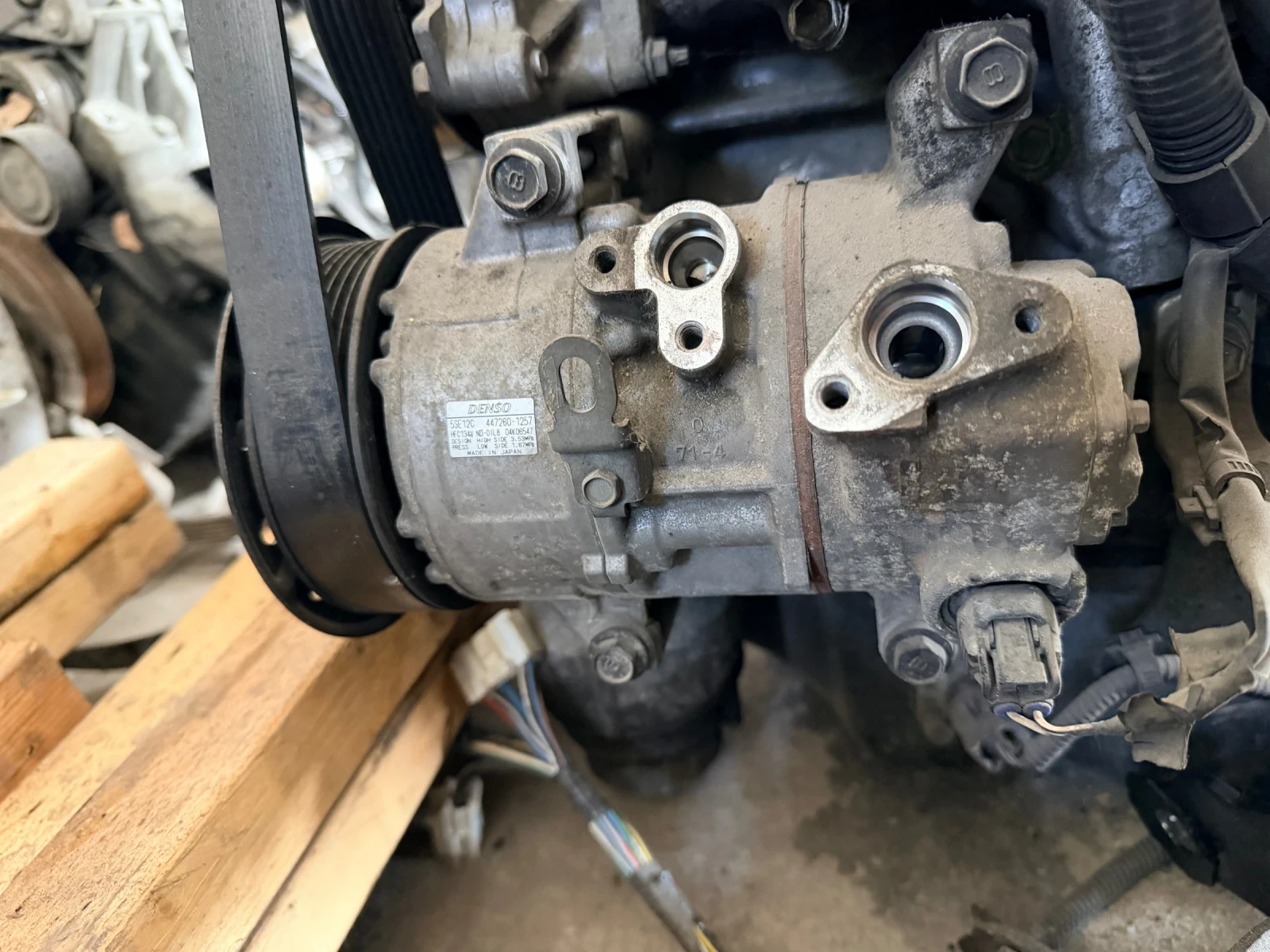 447260-1257 Компресор климатик  TOYOTA RAV 4 2.2D4D 2009  5SE12C DENSO 447260-1257