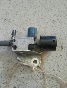 Ел клапан турбо Тойота Аурис 1.6Б