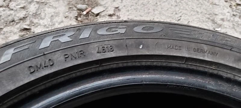 Гуми Зимни 225/50R17, снимка 4 - Гуми и джанти - 30949168