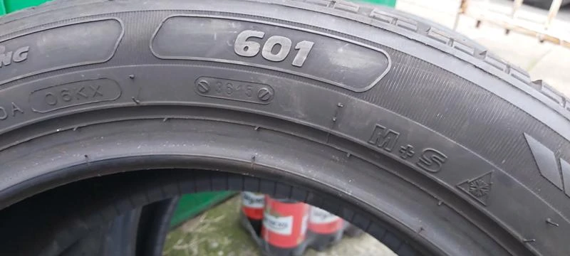 Гуми Зимни 225/50R17, снимка 6 - Гуми и джанти - 30949889