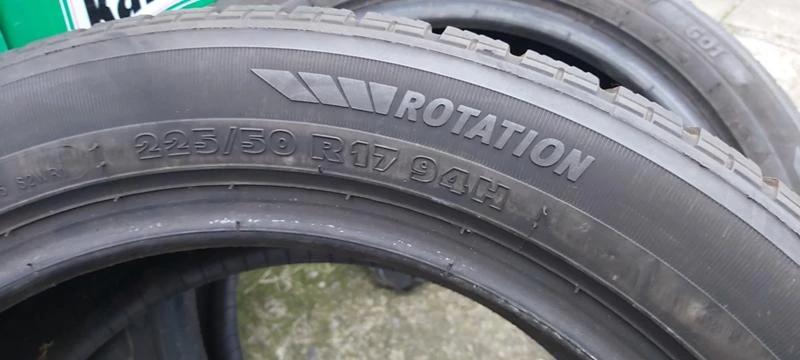 Гуми Зимни 225/50R17, снимка 5 - Гуми и джанти - 30949889