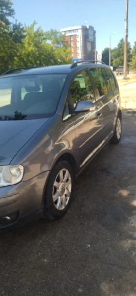 Обява за продажба на VW Touran 1.6fsi ~3 900 лв. - изображение 4