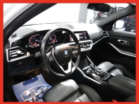 BMW 330 I * * KEYLESS * * CAMERA * * CARFAX * *  - 17599 € / 34420.65 лв. - 68214734 5