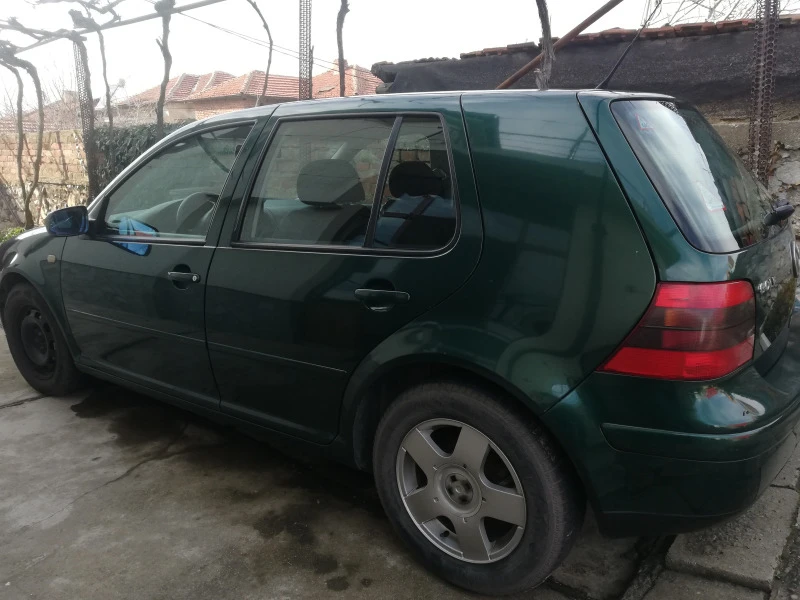 VW Golf, снимка 9 - Автомобили и джипове - 47483365