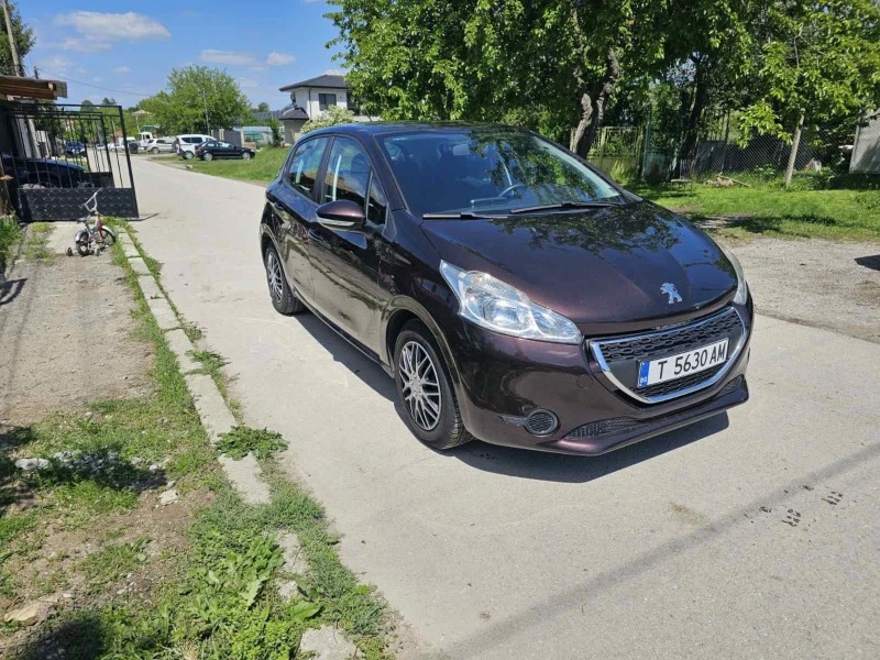 Peugeot 208 1.2 vti, снимка 1 - Автомобили и джипове - 46556979