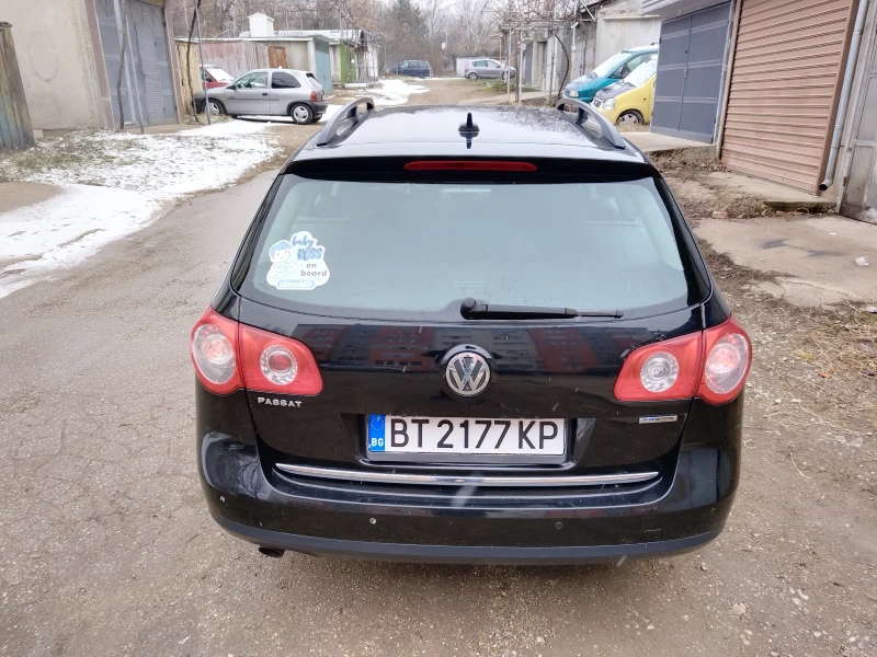 VW Passat 1.6 TDI, снимка 5 - Автомобили и джипове - 49155227