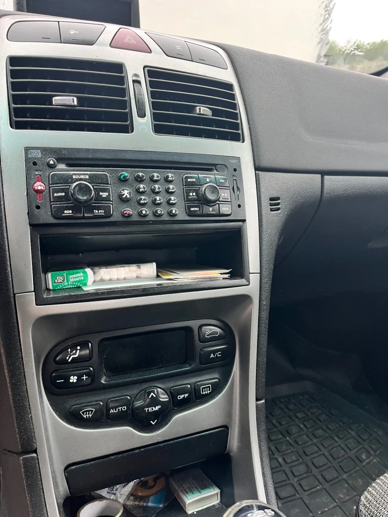 Peugeot 307 2.0 HDI, снимка 10 - Автомобили и джипове - 49743744