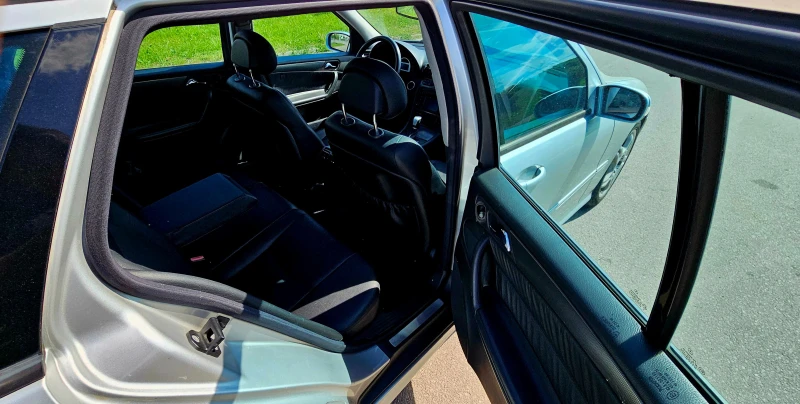 Mercedes-Benz C 30 AMG 30  AMG  УНИКАТ, снимка 7 - Автомобили и джипове - 50105844
