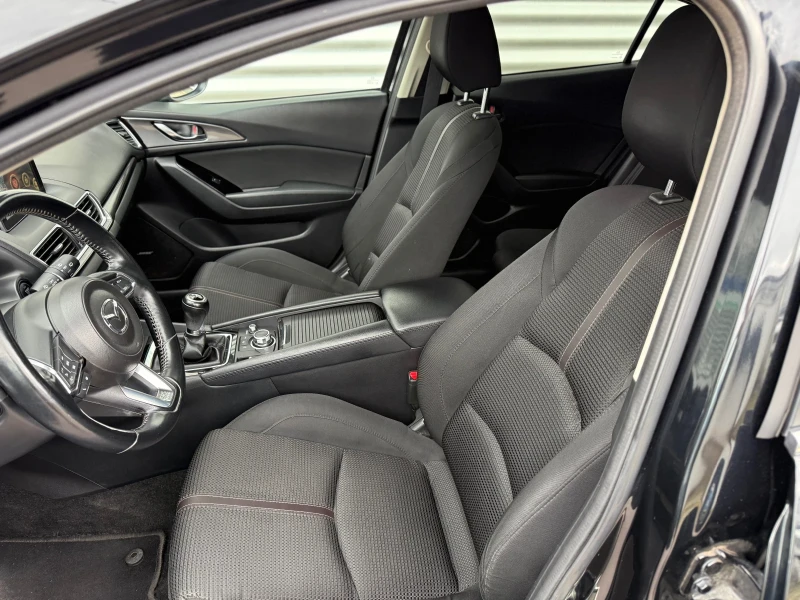 Mazda 3 SKYACTIV technology+ Бензин+ Камера+ Xnenon, снимка 9 - Автомобили и джипове - 50617105