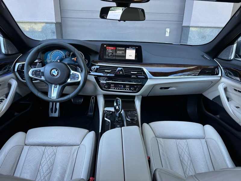 BMW 540 M Performance / B&W / Distronic / Head up / Xdrive, снимка 8 - Автомобили и джипове - 51810950