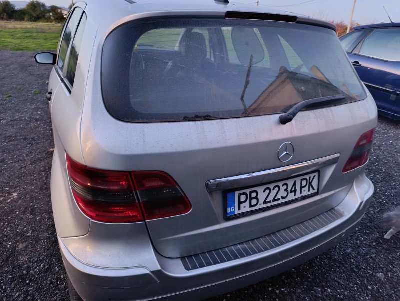 Mercedes-Benz B 180 1.8 , снимка 5 - Автомобили и джипове - 52561285