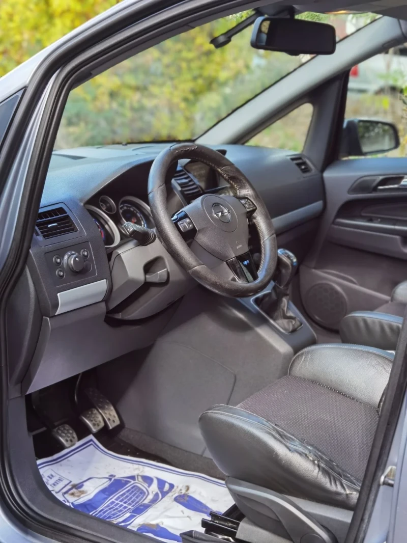 Opel Zafira 2.0т OPC, снимка 5 - Автомобили и джипове - 52852488