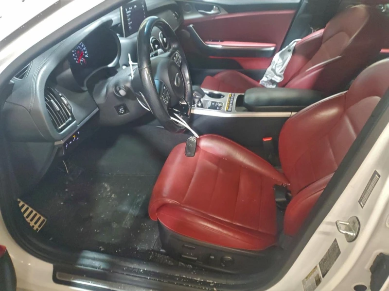 Kia Stinger GT2/ФИНАНСИРАНЕ ОТ 470 ЛВ НА МЕСЕЦ, снимка 7 - Автомобили и джипове - 53034394