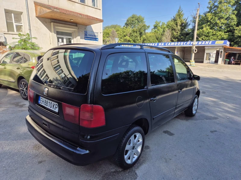 Seat Alhambra 1.9 TDI, снимка 11 - Автомобили и джипове - 53177592
