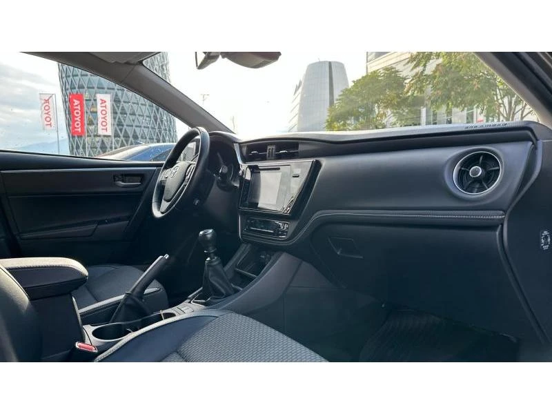 Toyota Corolla COROLLA SDN 1.6P LUXURY - изображение 6