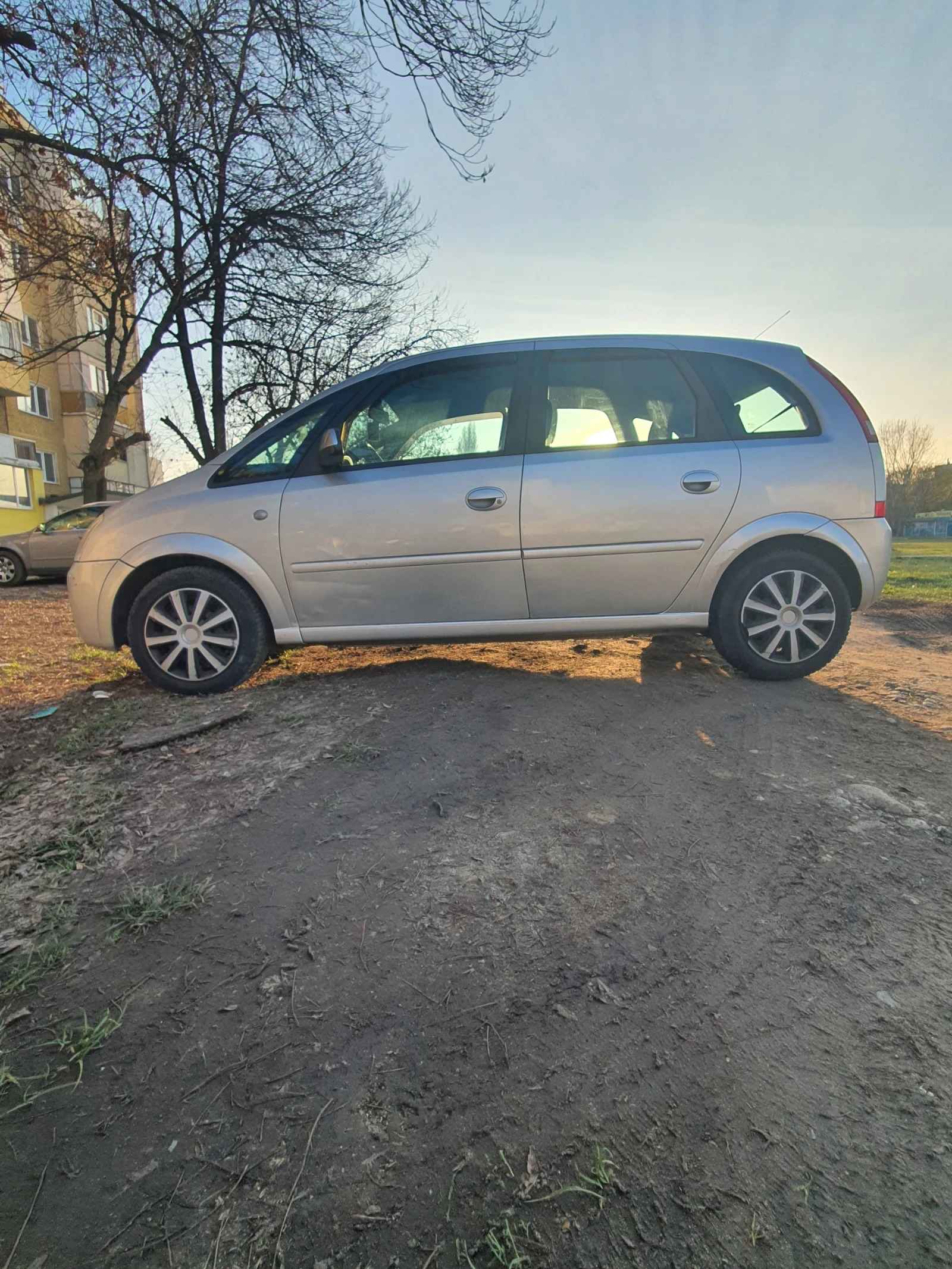 Opel Meriva 1.6, Бензин-Газ, снимка 1