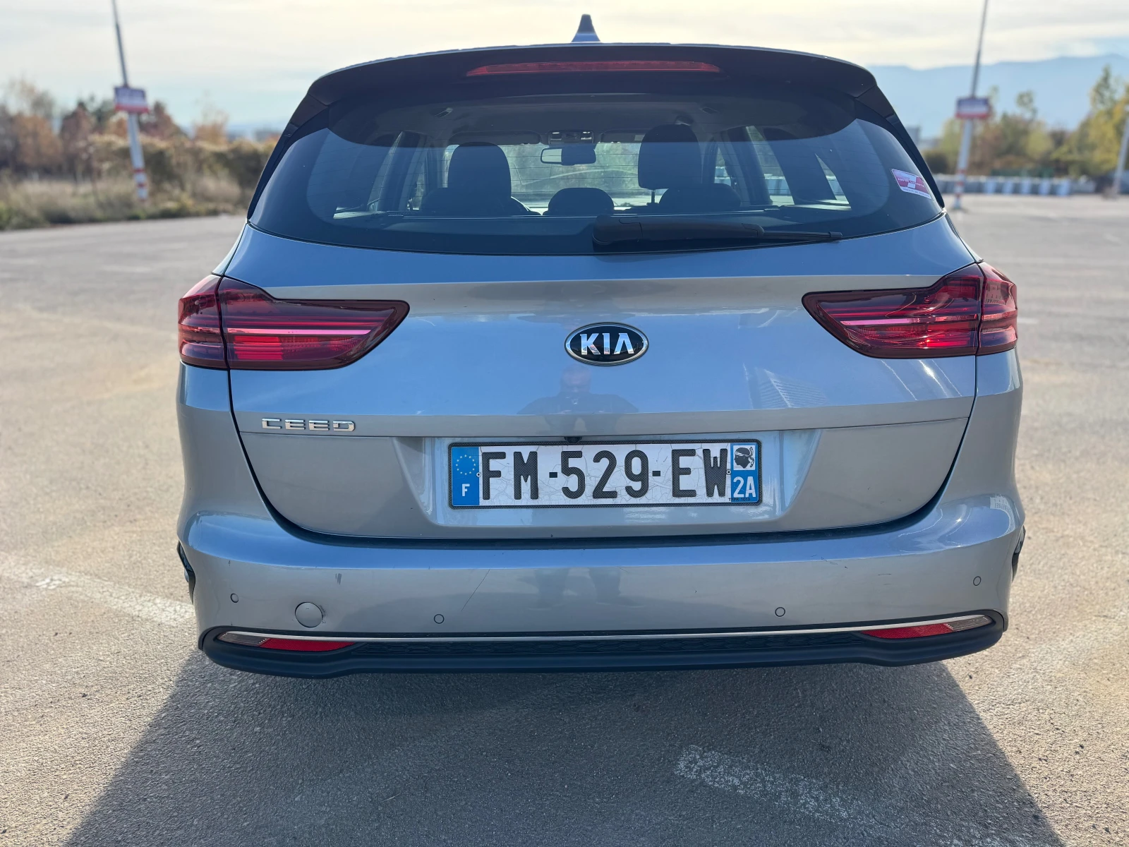 Kia Ceed 1.6CRDI-AUTOMATIC-NAVI-FACELIFT-камера - изображение 3