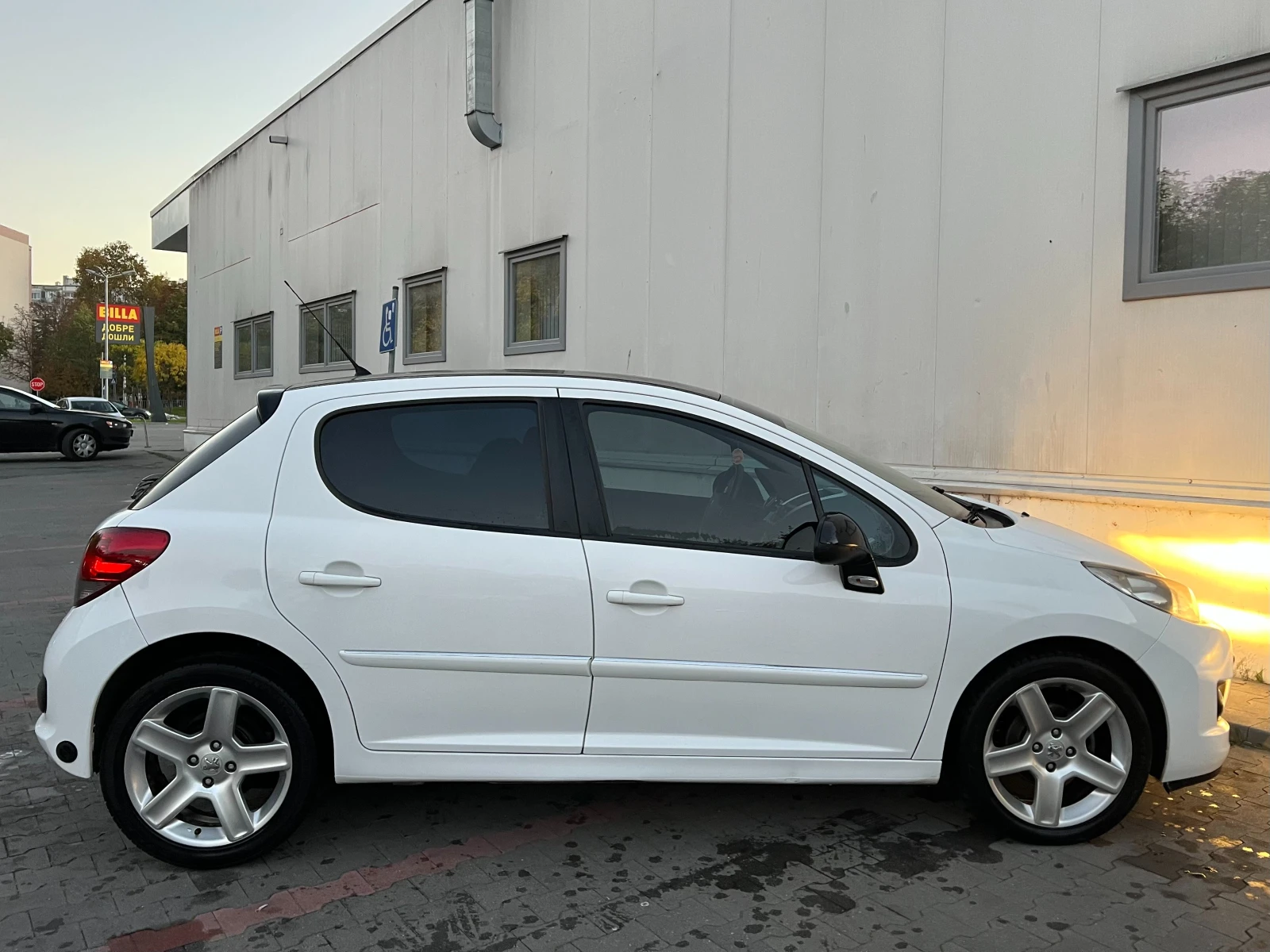Peugeot 207  - изображение 5