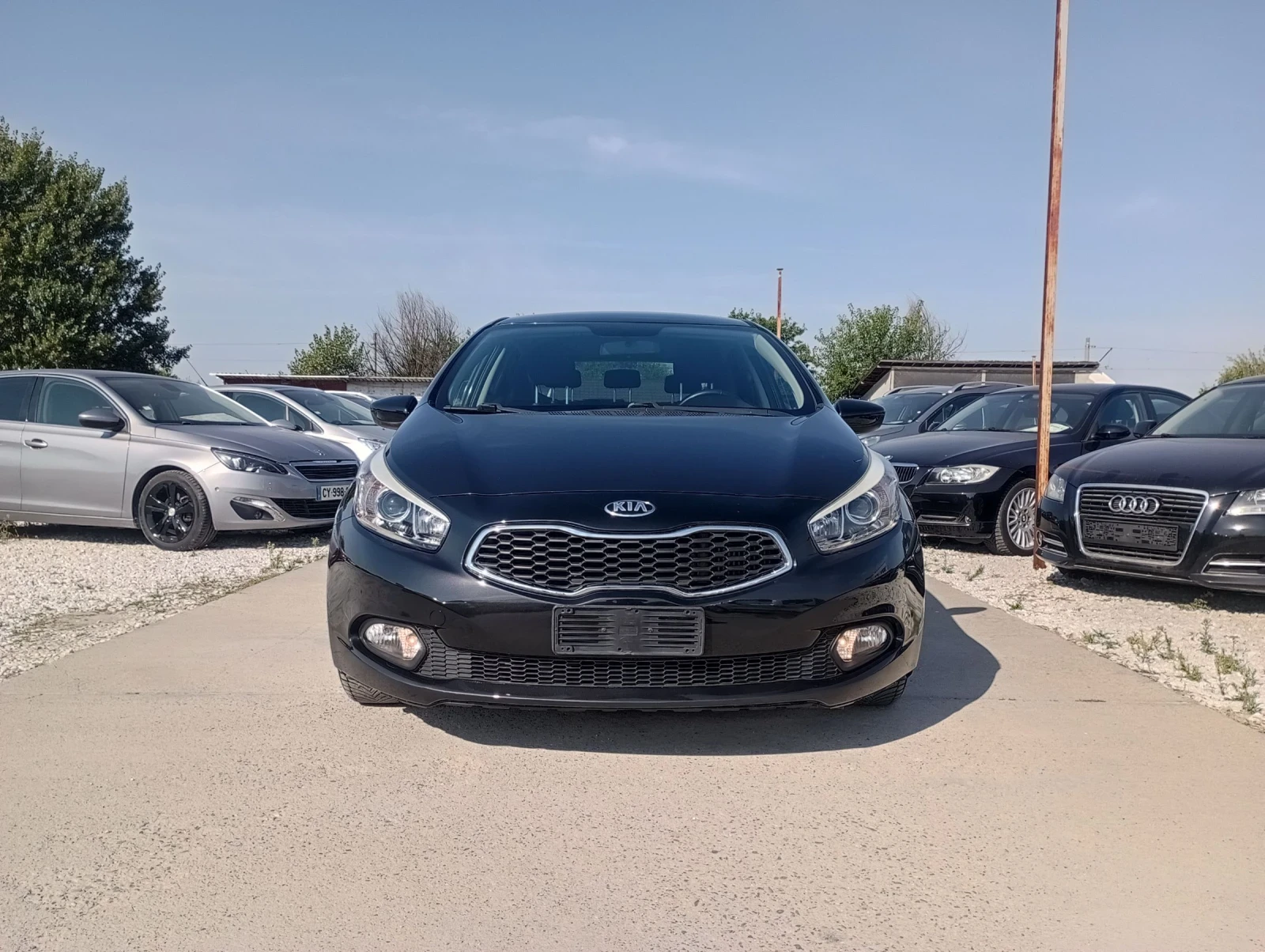 Kia Ceed 1.6CRDI, Италия  | Mobile.bg — изображение 2