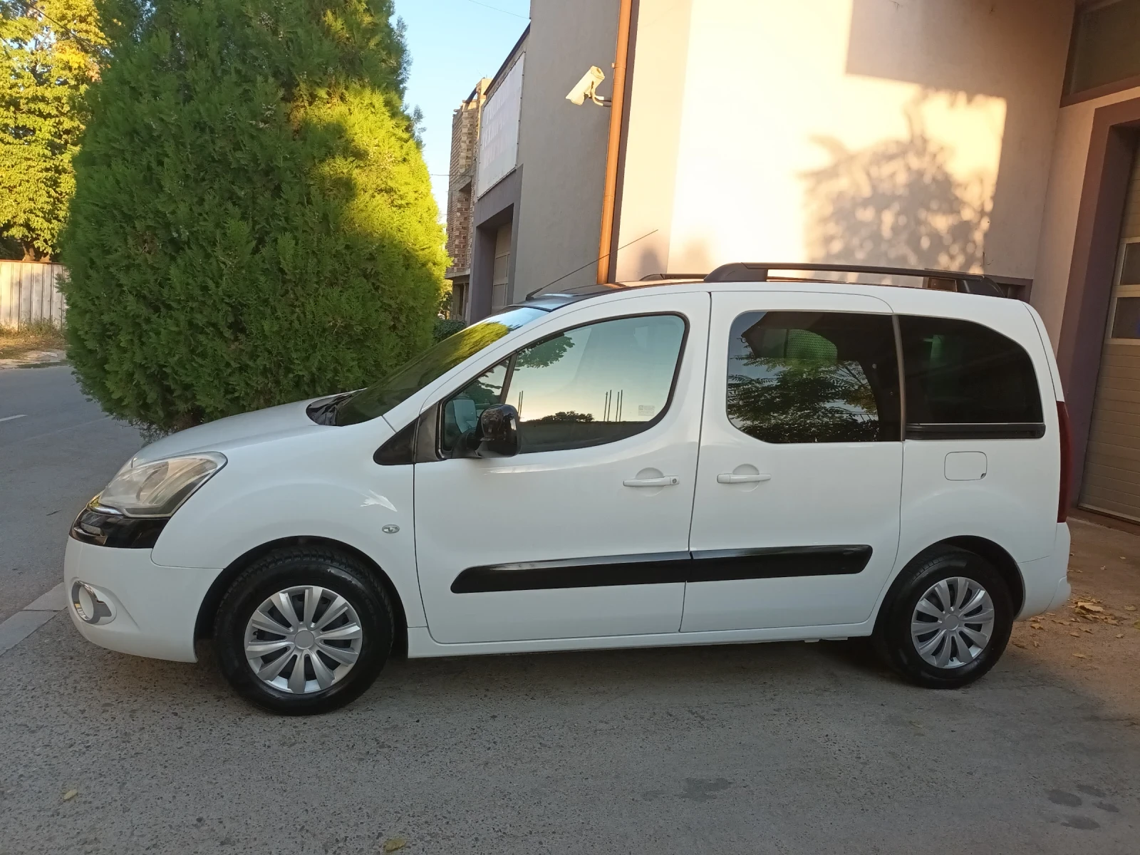 Citroen Berlingo Multispace  1.6 HDI - изображение 3